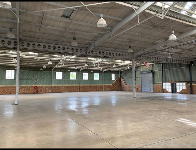 2,316M² WAREHOUSE TO LET IN ROOIHUISKRAAL